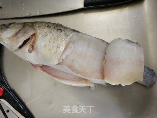 清蒸鲈鱼的做法步骤：5