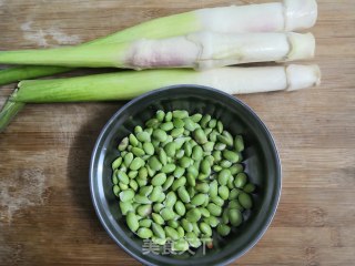 糖醋茭白豆仔的做法步骤：1