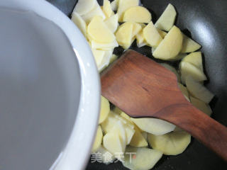 榨菜丝炒土豆的做法步骤：3