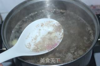 #家常下饭菜#木耳胡萝卜鸽子汤的做法步骤：5