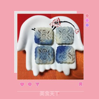 蝶豆花冰皮月饼的做法步骤：7