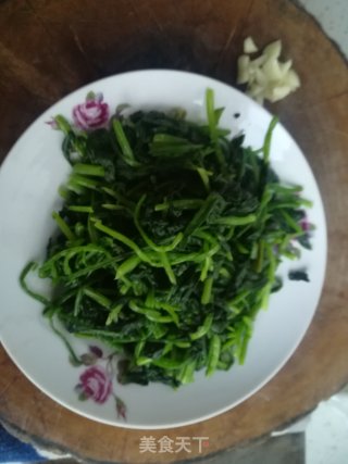 清炒菠菜的做法步骤：4