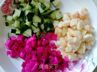 薯片水果沙拉的做法步骤：2
