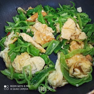 青椒炒蛋的做法步骤：6