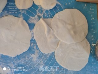 米饭    羊肉烧麦的做法步骤：2