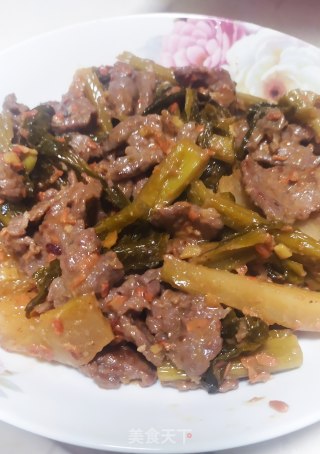 客家咸菜炒牛肉的做法步骤：5