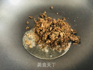 中秋必吃的梅干菜鲜肉月饼的做法步骤：8