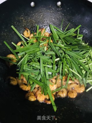 韭菜炒小虾的做法步骤：6