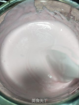 草莓奶冻or慕斯的做法步骤：3
