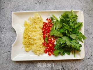 香辣花蛤拌金针菇的做法步骤：2