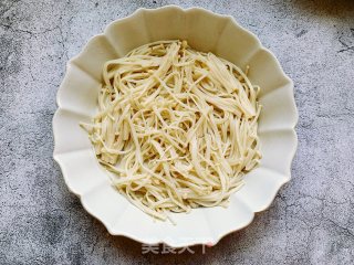 香辣花蛤拌金针菇的做法步骤：5