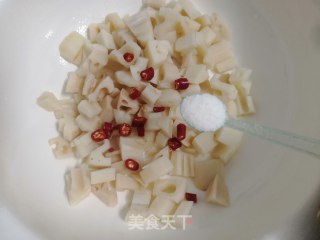 凉拌藕丁的做法步骤：11