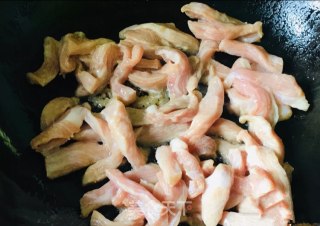 蒜苔炒豆腐松板肉的做法步骤：5