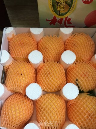 黄桃燕麦风味乳的做法步骤：1