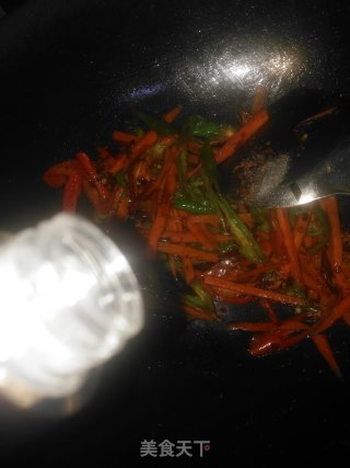 鱼香肉丝的做法步骤：13