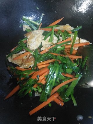 韭菜炒鸡蛋的做法步骤：10