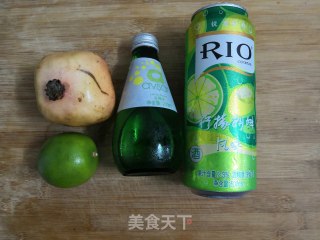 石榴气泡鸡尾酒的做法步骤：1