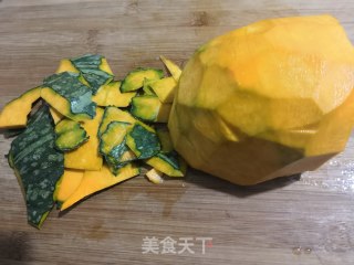 南瓜夹心饼的做法步骤：1