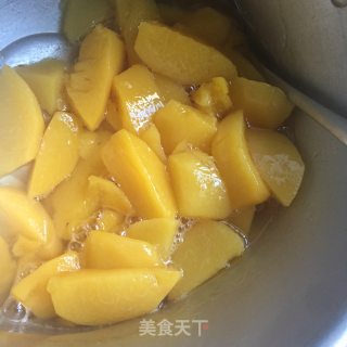 黄桃糖水的做法步骤：8