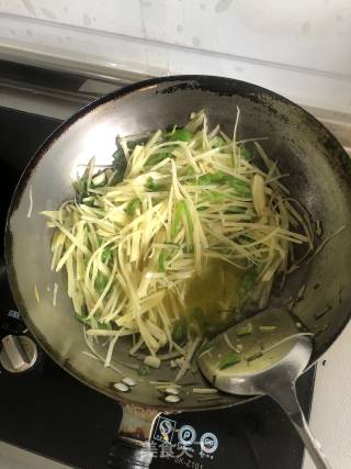 青椒土豆丝的做法步骤：5