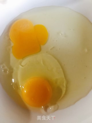 鸡蛋鸡腿菇鲜汤的做法步骤：1