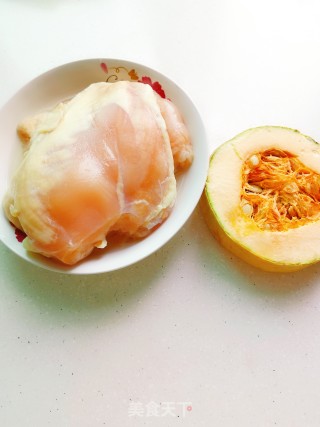 鸡肉版狮子头的做法步骤：1