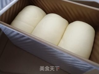 手撕奶香味吐司的做法步骤：10