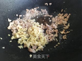 剁椒肉末蒸杏鲍菇的做法步骤：4