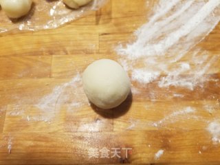 绿豆沙冰皮月饼的做法步骤：11