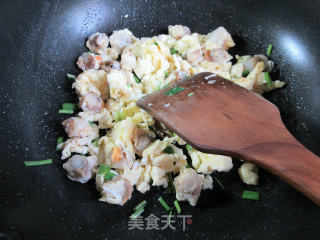 扇贝肉炒鸡蛋的做法步骤：7