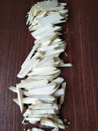 杏鲍菇干豆腐炒韭菜的做法步骤：2