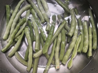 粉丝四季豆的做法步骤：9