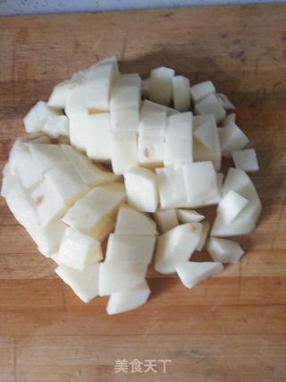 孜然土豆鸡胸肉的做法步骤：2