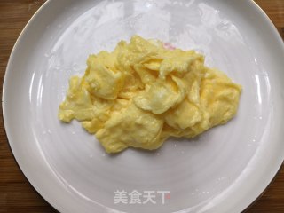 南瓜叶炒鸡蛋的做法步骤：8
