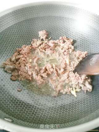 青瓜炒牛肉的做法步骤：5