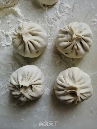 韭菜鸡蛋馅饼的做法步骤：8