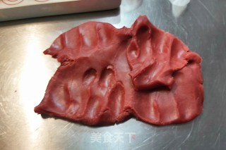 桃山皮流心月饼的做法步骤：1