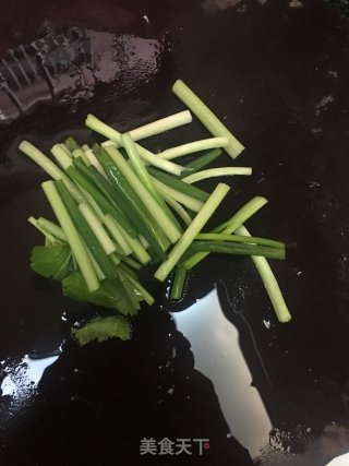 腐竹焖豆腐的做法步骤：2