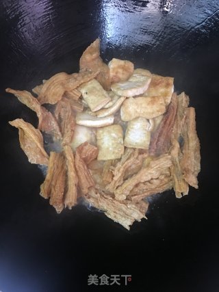 腐竹焖豆腐的做法步骤：6