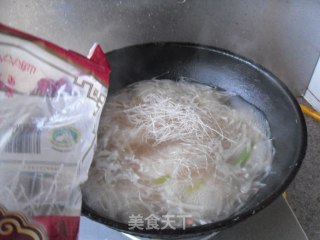 培根萝卜汤的做法步骤：7