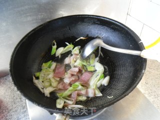 杏鲍菇炒培根的做法步骤：7