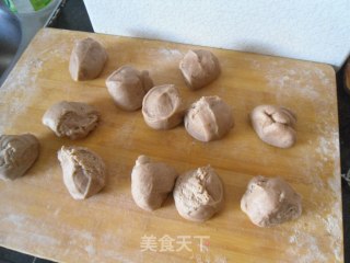 巧克力炼乳圆餐包的做法步骤：6