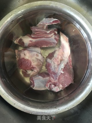 白切牛肉的做法步骤：1