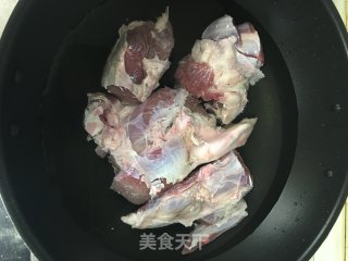 白切牛肉的做法步骤：2