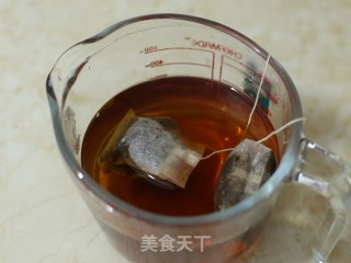 珍珠奶茶流心蛋糕的做法步骤：1