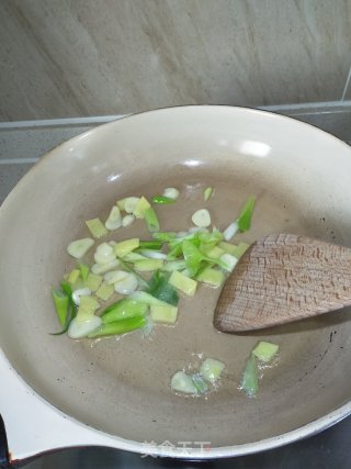 鸡胸肉炒秋葵的做法步骤：7