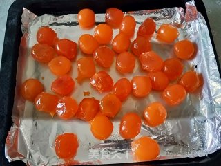 广式蛋黄月饼的做法步骤：4