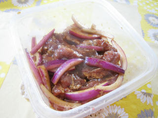 喼汁焗排骨--家常下饭菜的做法步骤：2