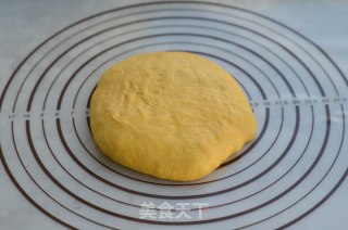 南瓜熔岩小面包的做法步骤：4