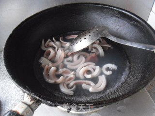 炒鱿鱼条的做法步骤：4
